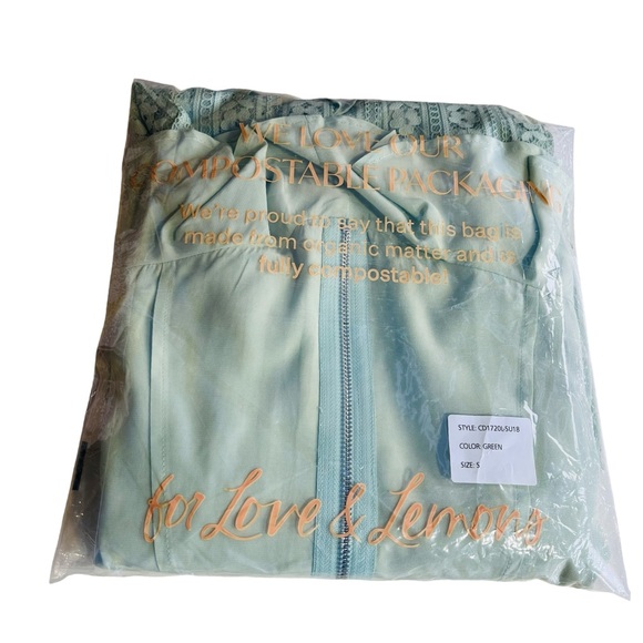 NWT For Love and Lemons Lovebird Lace Midi Dress Size Small Green - Picture 4 of 16